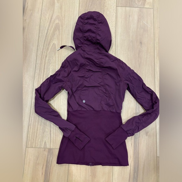 Lululemon Reversible Dance Studio Jacket - Picture 2 of 3